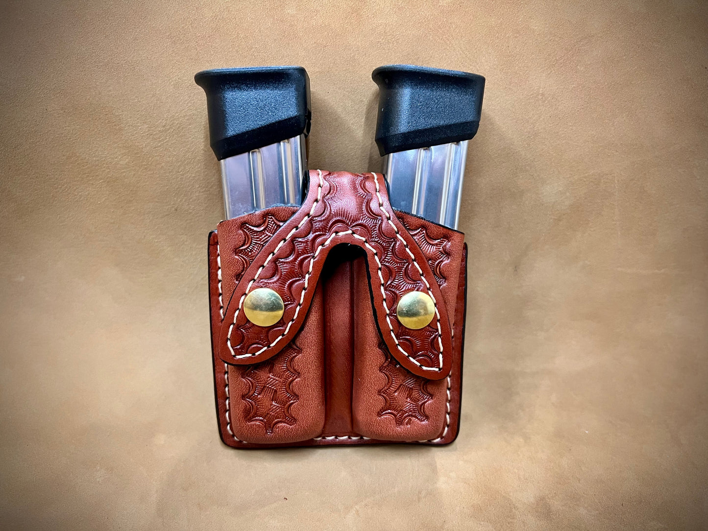Whale Tail Mag Pouch